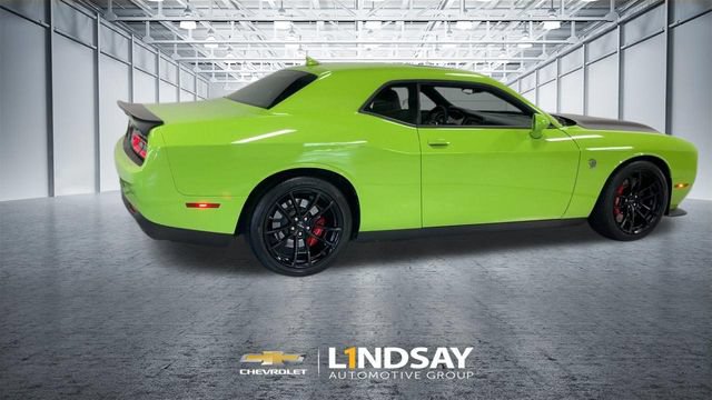 Used 2023 Dodge Challenger SRT Hellcat RWD image 2