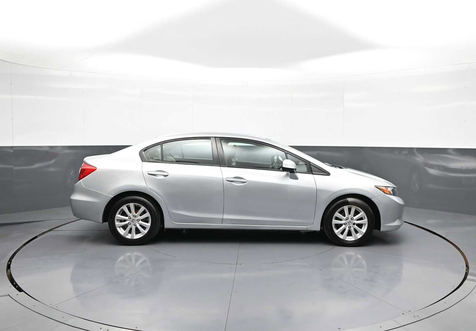 Used 2012 Honda Civic EX-L image 5