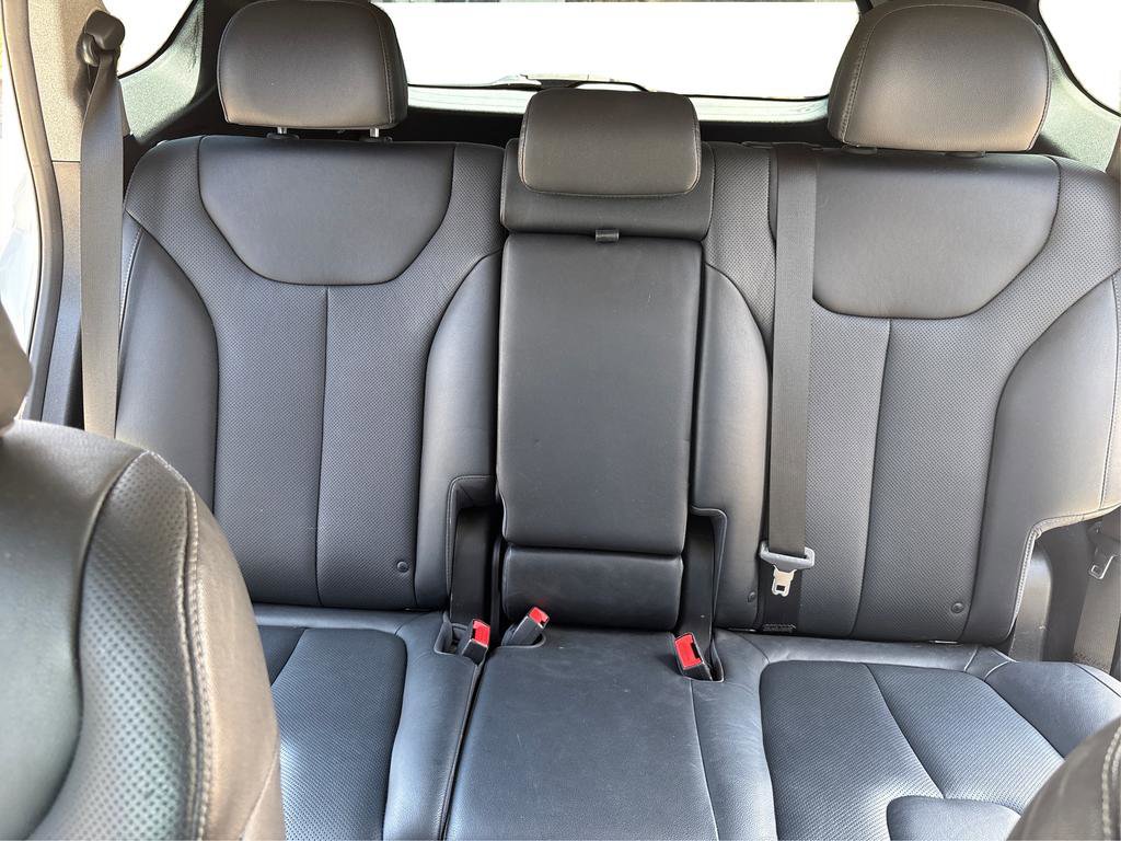 Used 2019 Hyundai Santa Fe Limited AWD/4WD image 15