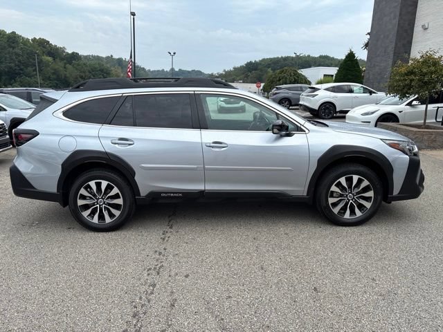 Used 2025 Subaru Outback Limited AWD/4WD image 6