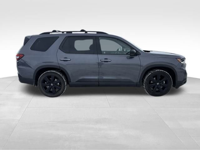 Used 2025 Honda Pilot Black Edition image 6