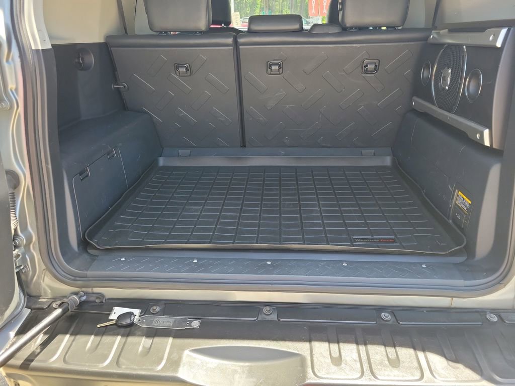 Used 2012 Toyota FJ Cruiser 2WD w/ Upgrade Pkg image 28