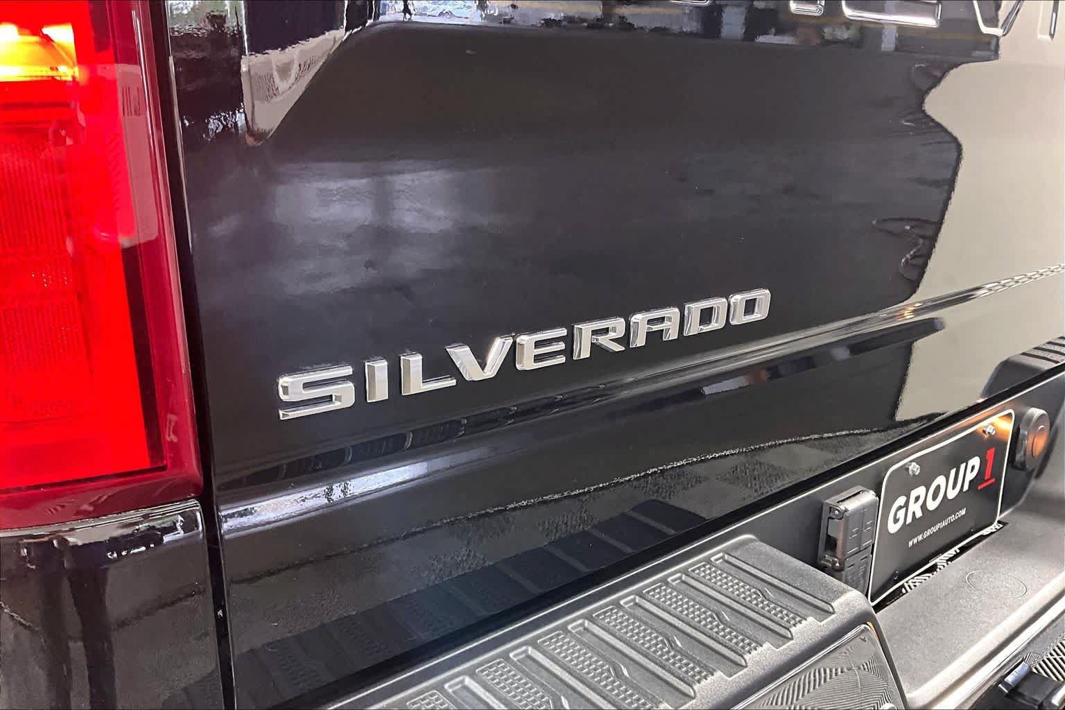 Certified 2023 Chevrolet Silverado 1500 LTZ w/ Technology Package AWD/4WD image 59