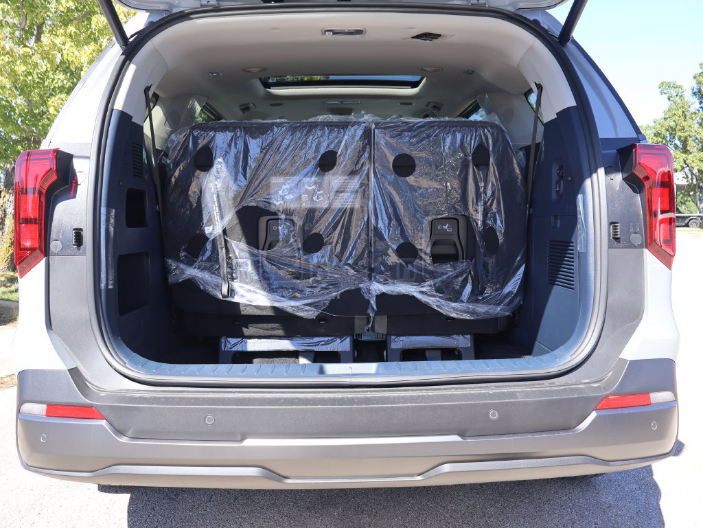 New 2027 Kia Carnival SX FWD image 13