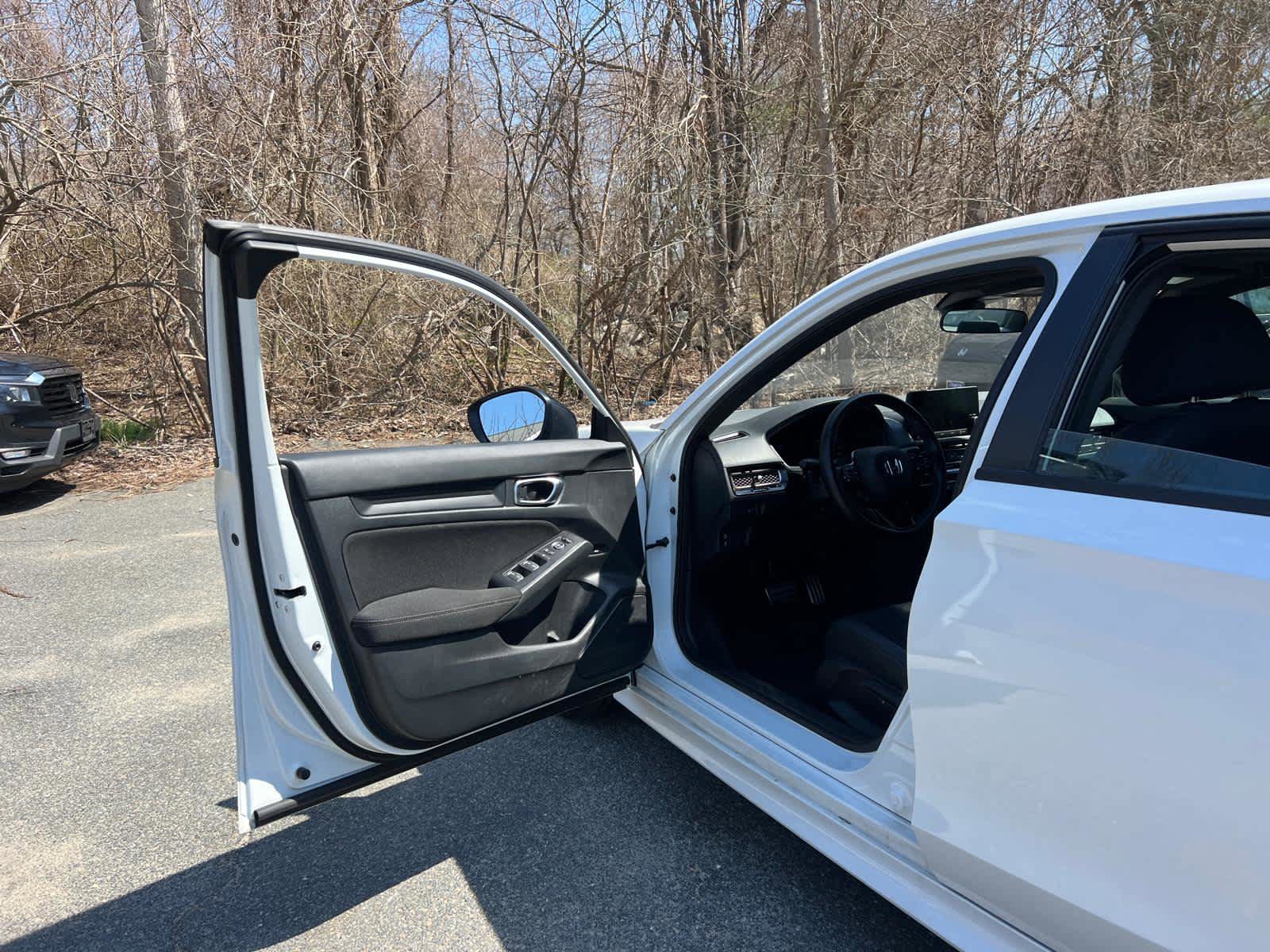 Used 2023 Honda Civic Sport image 16