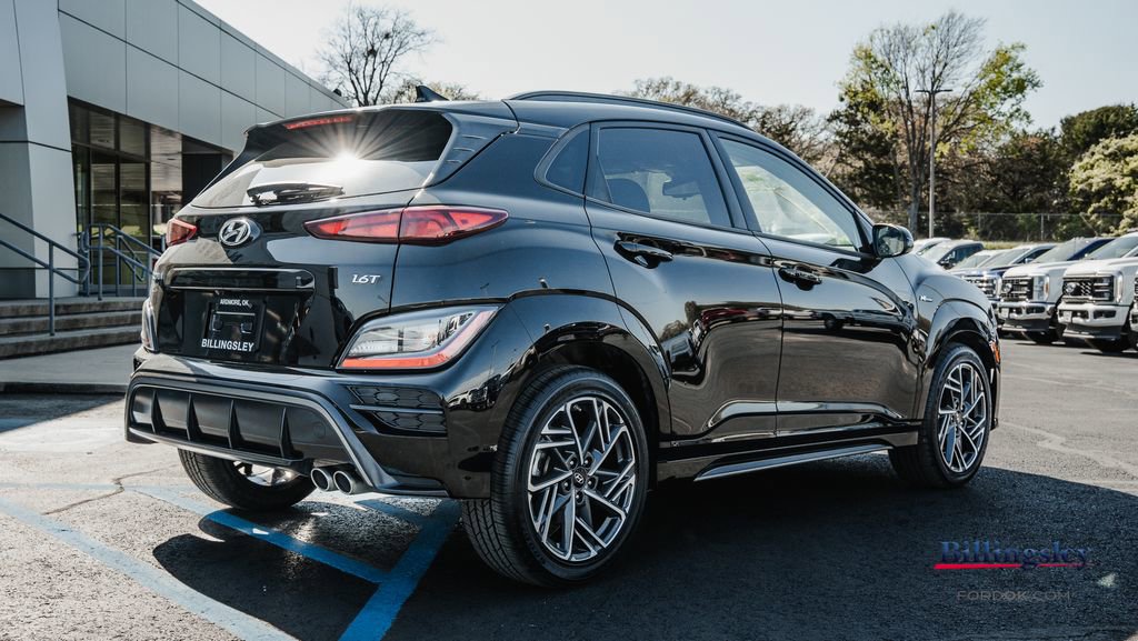 Used 2022 Hyundai Kona N Line image 6
