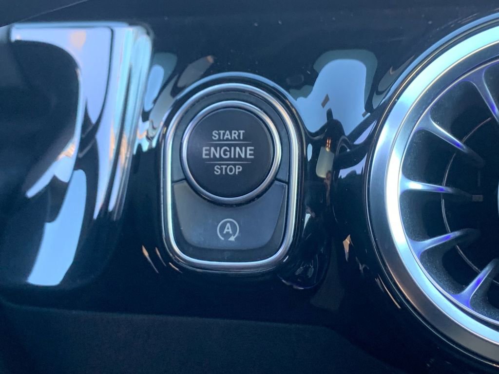 Used 2023 Mercedes-Benz GLA 250 4MATIC image 24