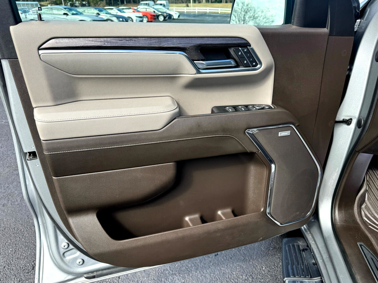 Used 2024 Chevrolet Silverado 1500 LTZ w/ LTZ Premium Package image 14