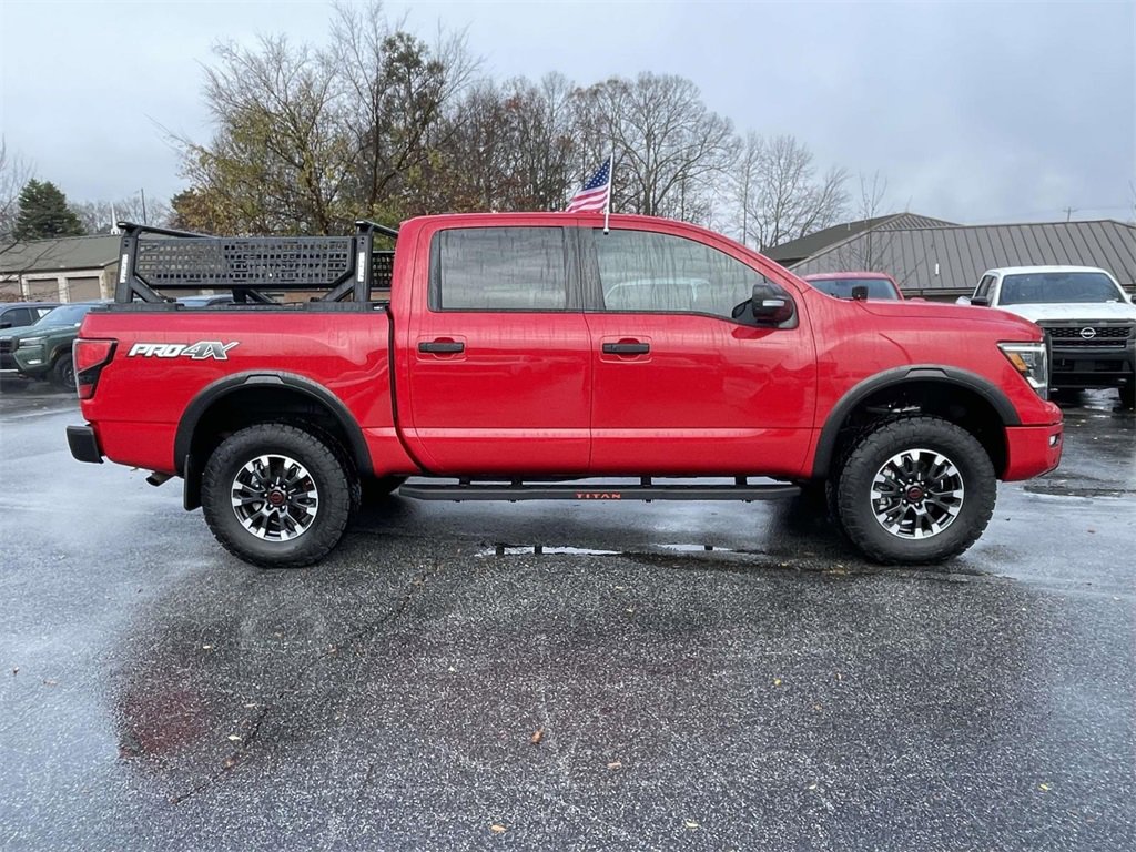 Used 2023 Nissan Titan PRO-4X w/ Pro-4x Convenience Package image 7