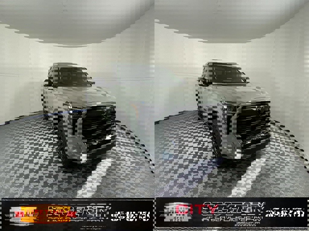 Used 2024 Toyota Tundra Limited image 1