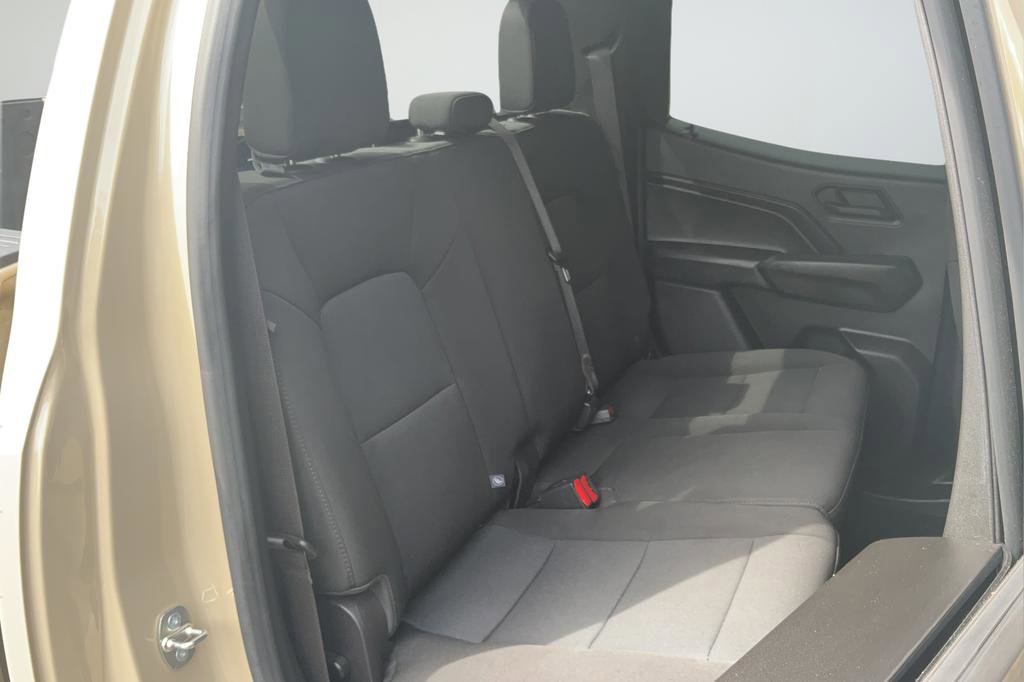 Certified 2023 Chevrolet Colorado W/T RWD image 21