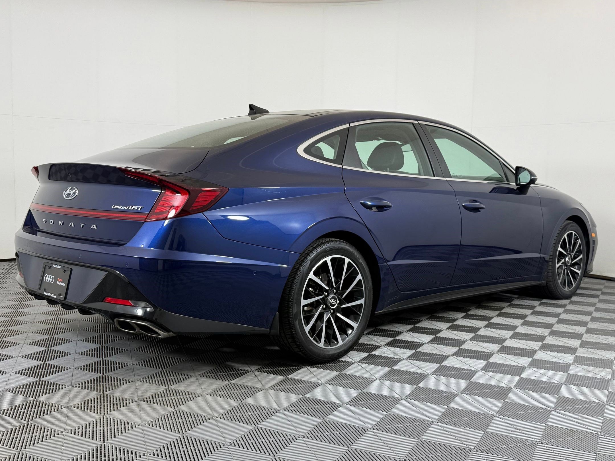 Used 2021 Hyundai Sonata Limited image 9