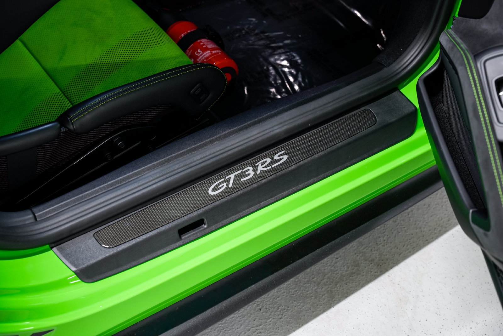 Used 2019 Porsche 911 GT3 RS RWD image 23