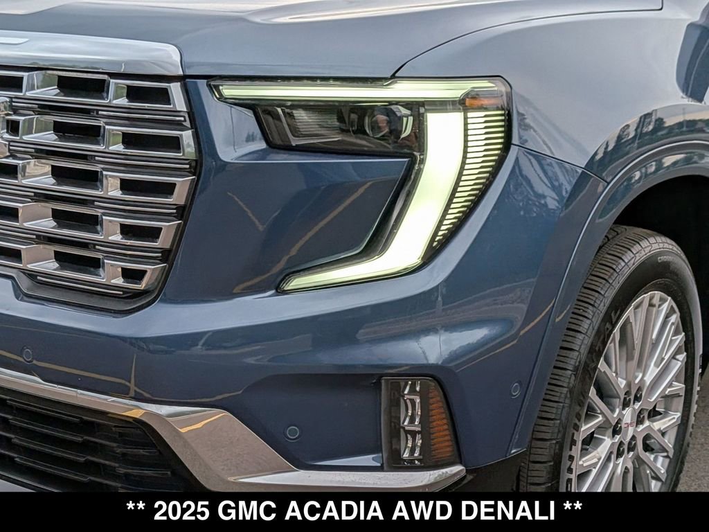 Used 2025 GMC Acadia Denali w/ Super Cruise Package AWD/4WD image 17