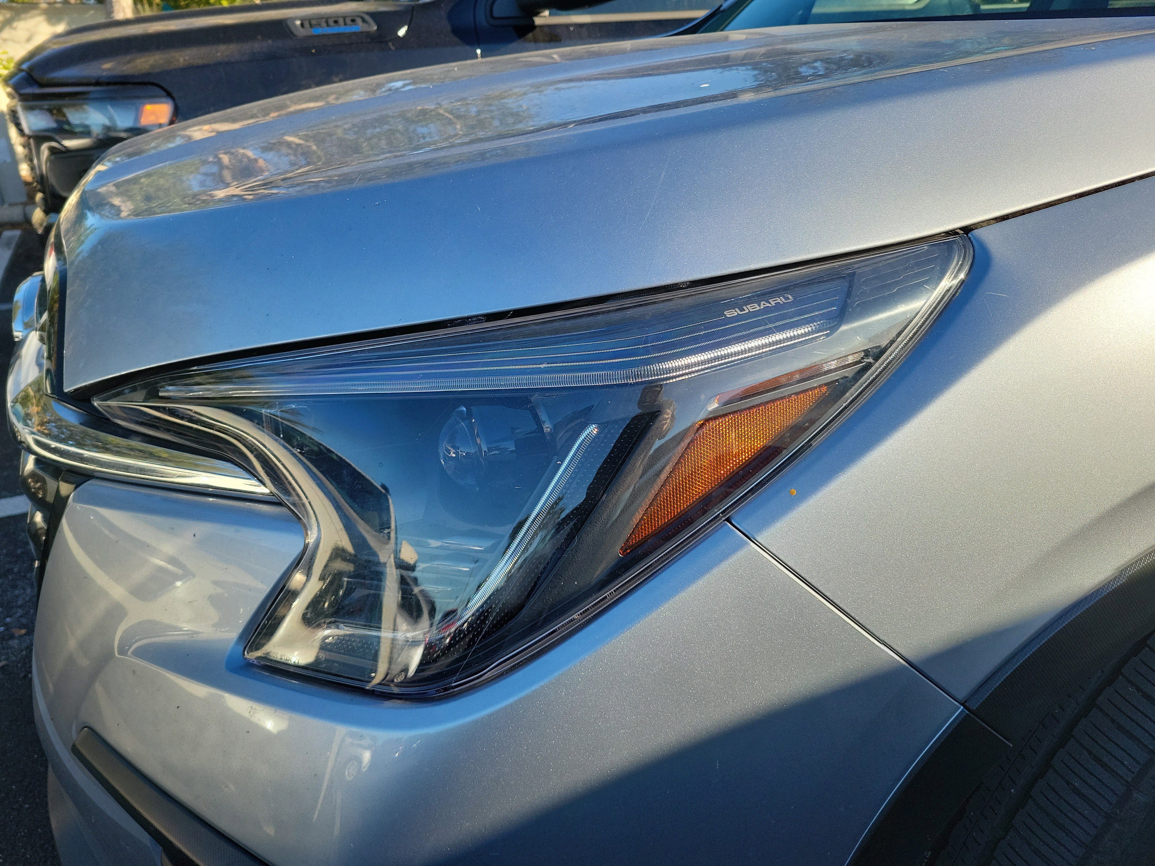 Used 2023 Subaru Ascent Premium w/ Convenience Package image 4