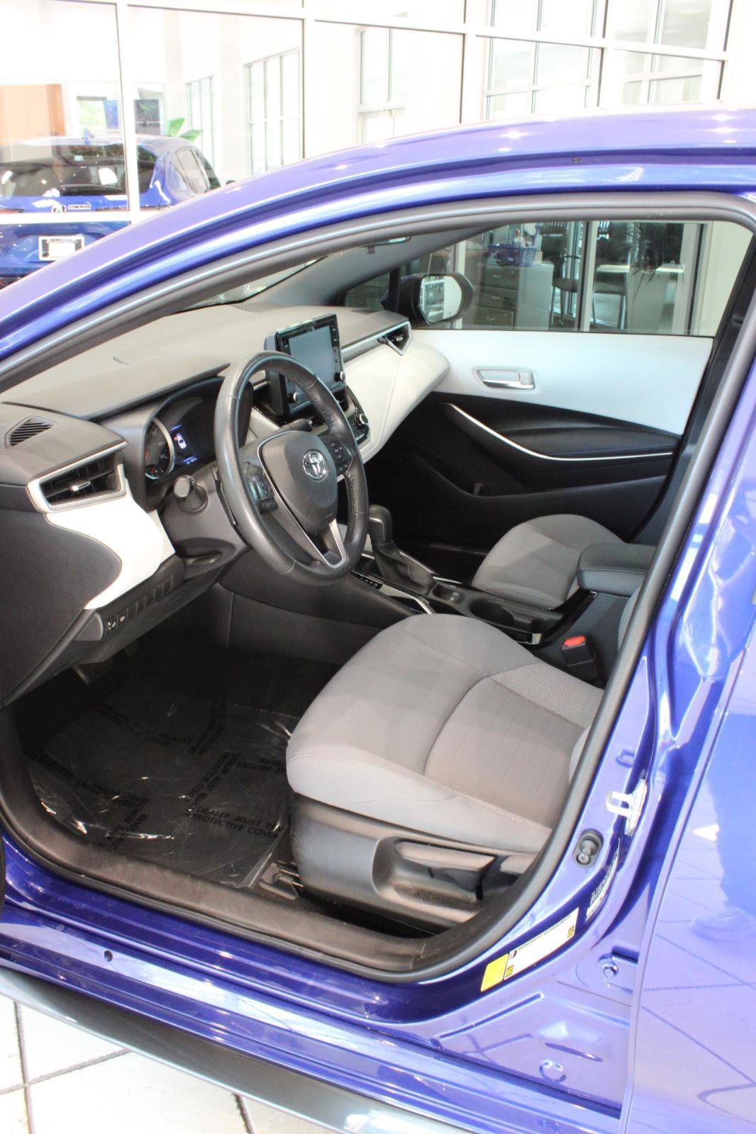 Used 2022 Toyota Corolla SE image 24