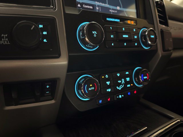 Used 2019 Ford F250 Lariat w/ Chrome Package AWD/4WD image 11