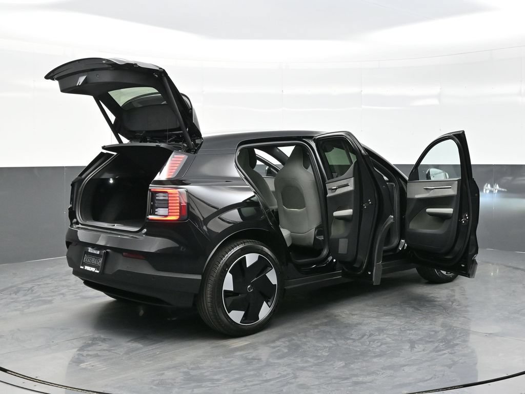 New 2026 Volvo EX30 Plus w/ Protection Package Premier AWD/4WD image 41