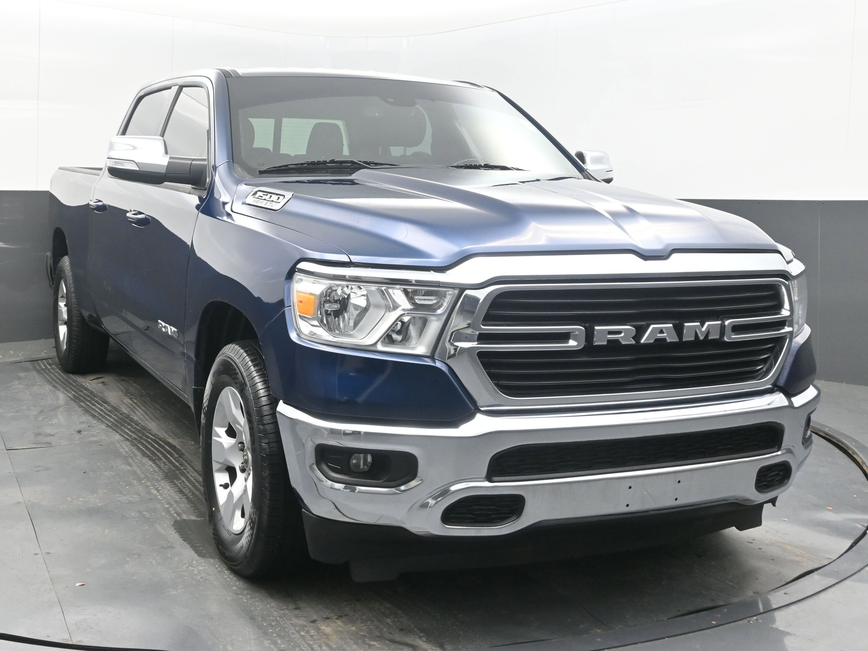 Used 2021 RAM 1500 Big Horn AWD/4WD image 2