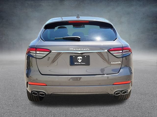New 2023 Maserati Levante GT AWD/4WD image 4