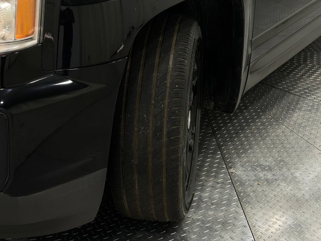 Used 2017 GMC Terrain SLT w/ Open Road Package image 35