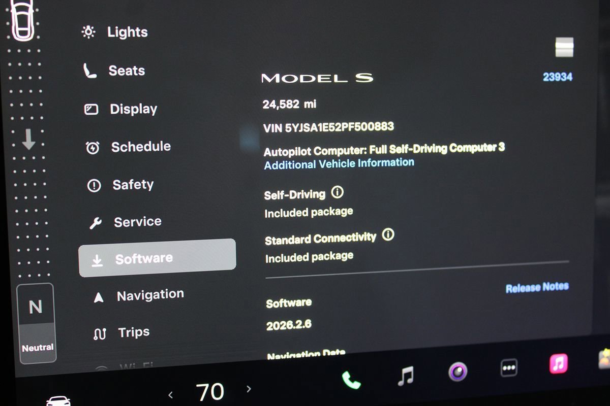 Used 2023 Tesla Model S Standard Range AWD/4WD image 22
