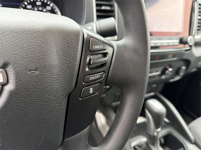 Used 2022 Nissan Frontier SV w/ Technology Package image 17