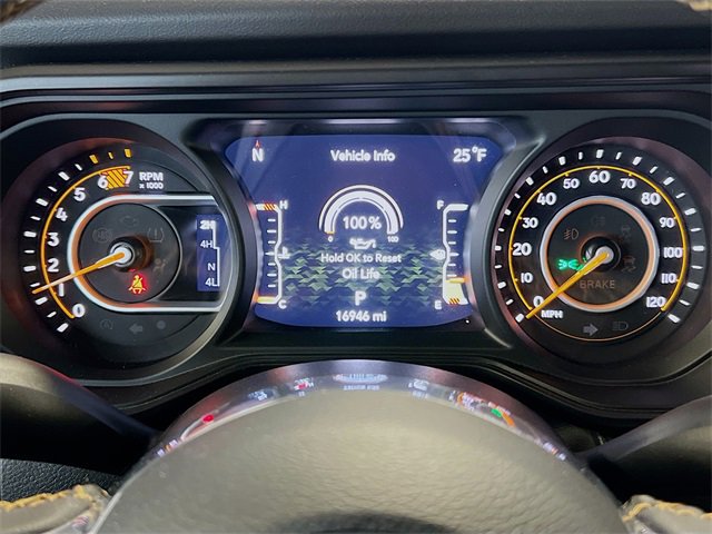 Used 2024 Jeep Wrangler Sahara w/ Technology Group image 6