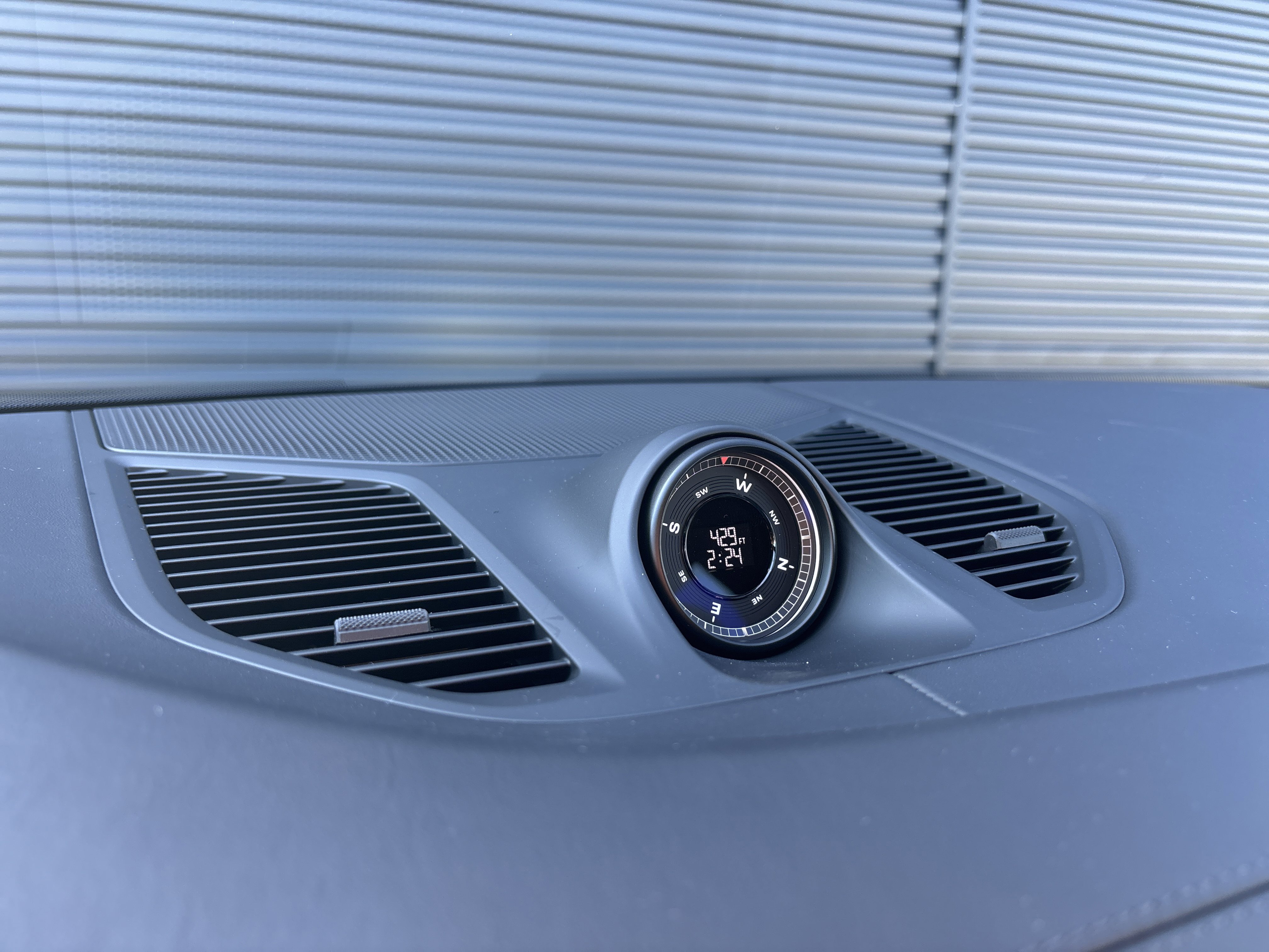 New 2026 Porsche Cayenne image 27