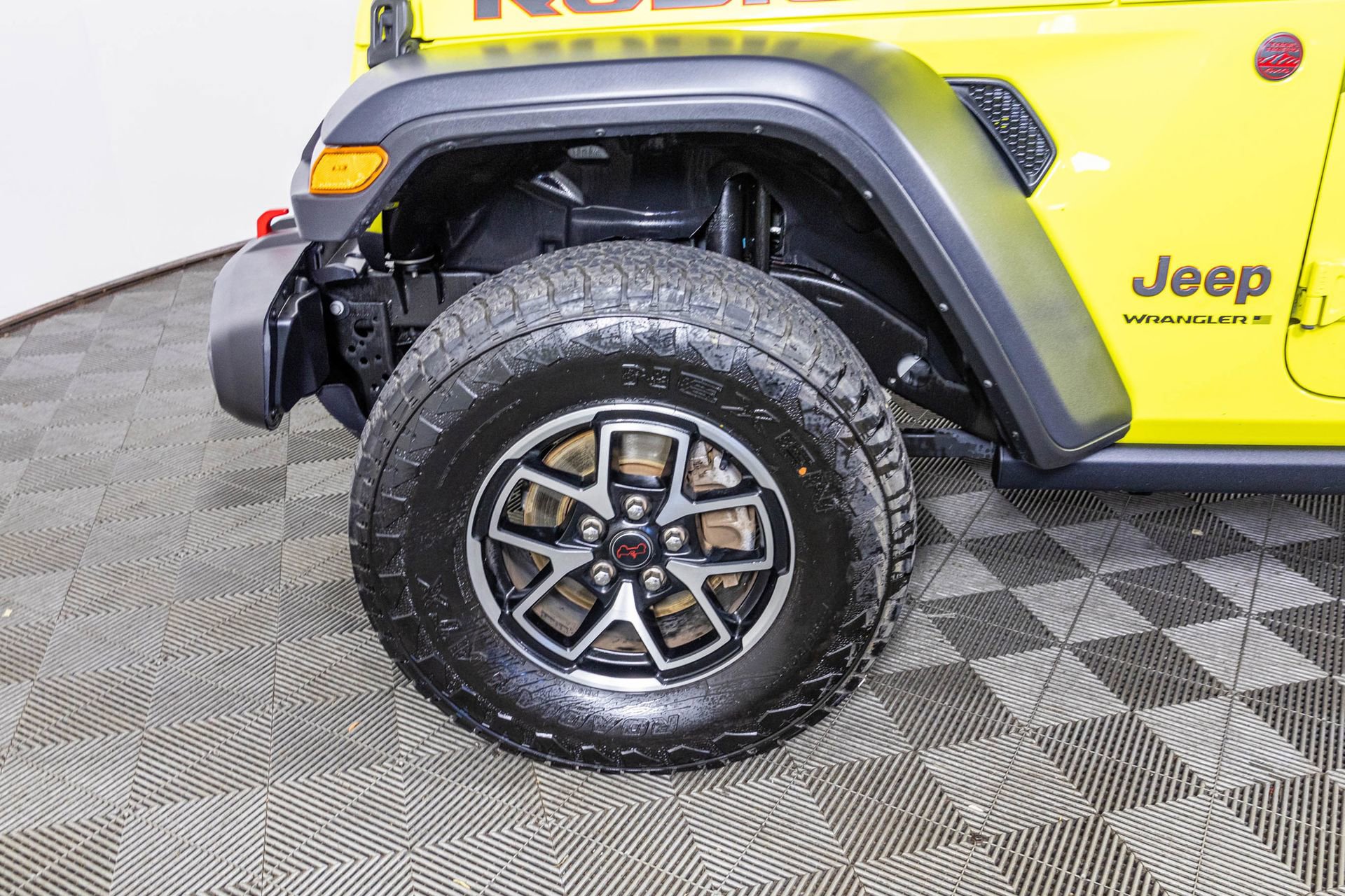 Used 2024 Jeep Wrangler Unlimited Rubicon w/ Convenience Group image 44