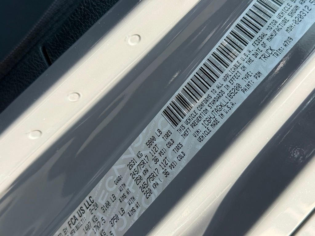 Used 2020 Jeep Gladiator Sport w/ Quick Order Package 24S image 11