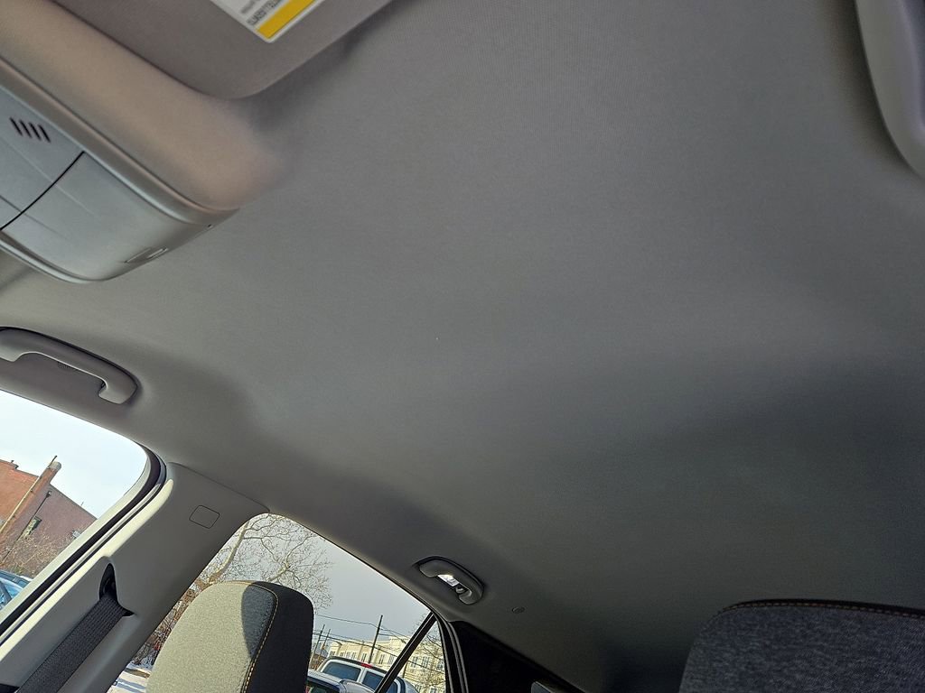 Used 2023 Chevrolet Equinox LT image 20