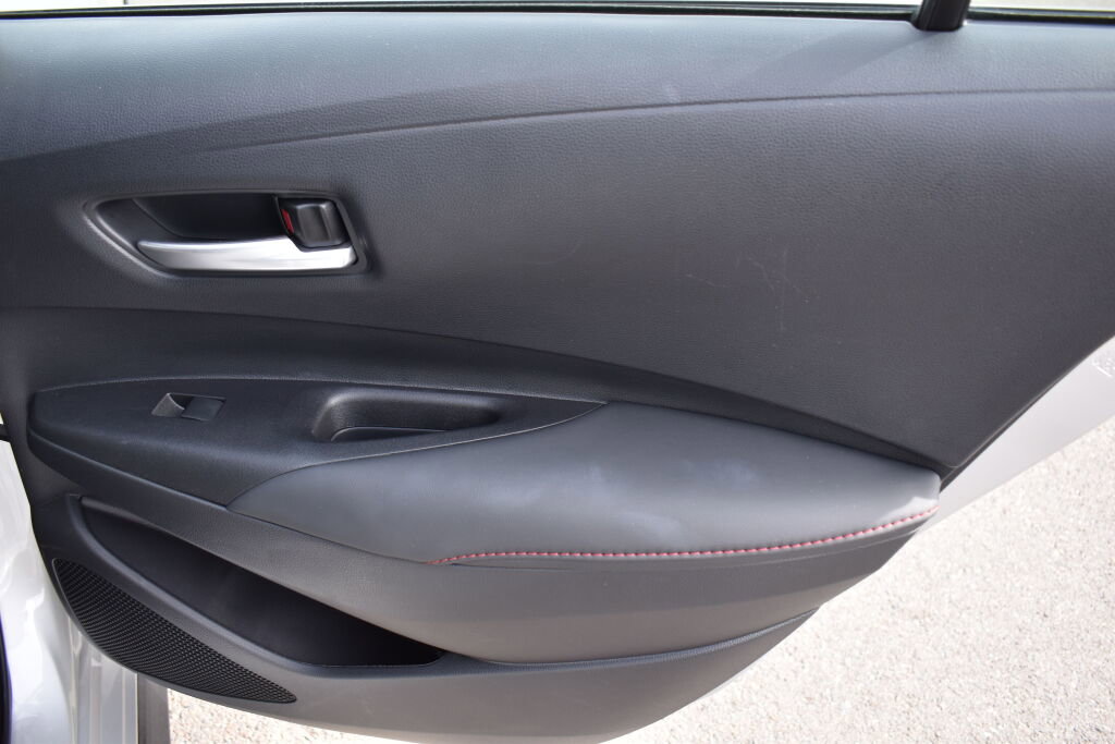 Certified 2025 Toyota Corolla XSE image 22