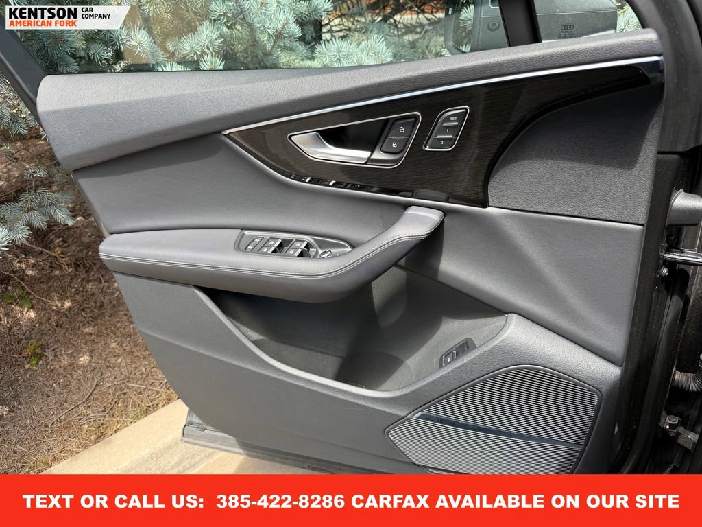 Used 2025 Audi Q7 3.0T Premium Plus image 22