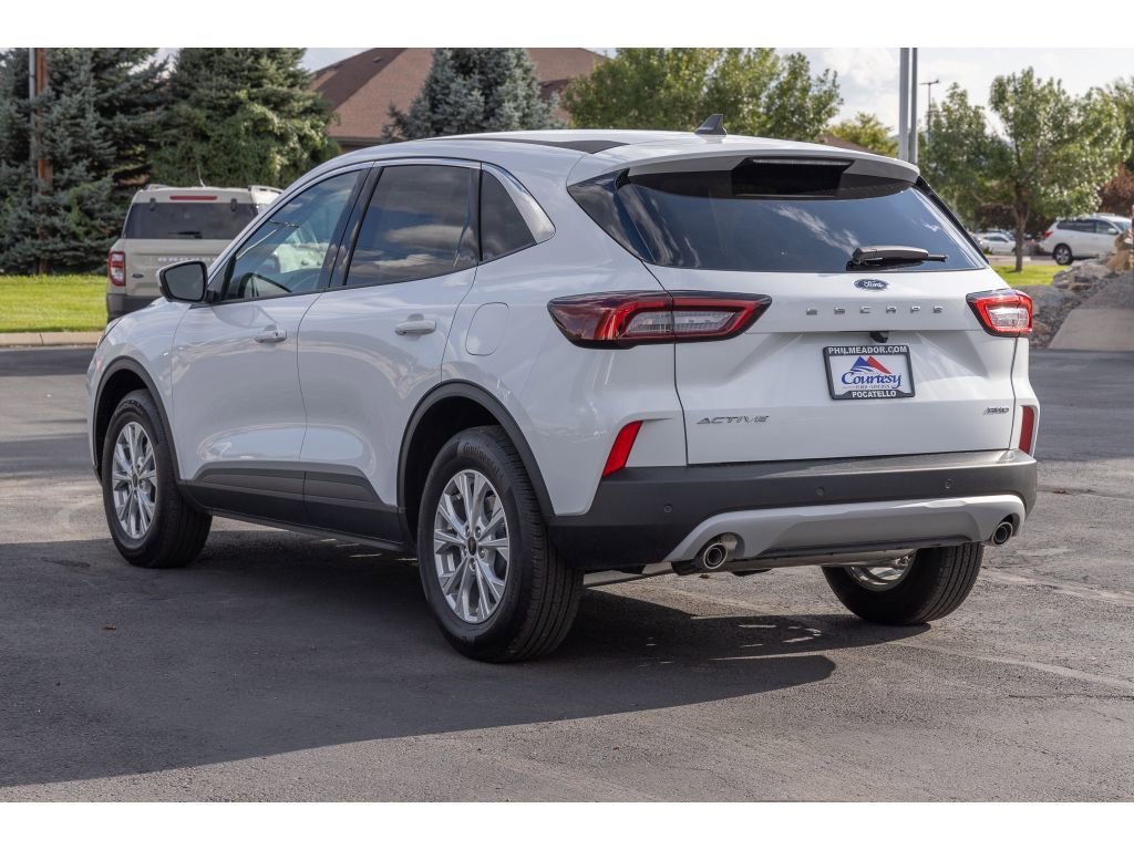 Used 2024 Ford Escape Active w/ Tech Pack #2 image 5