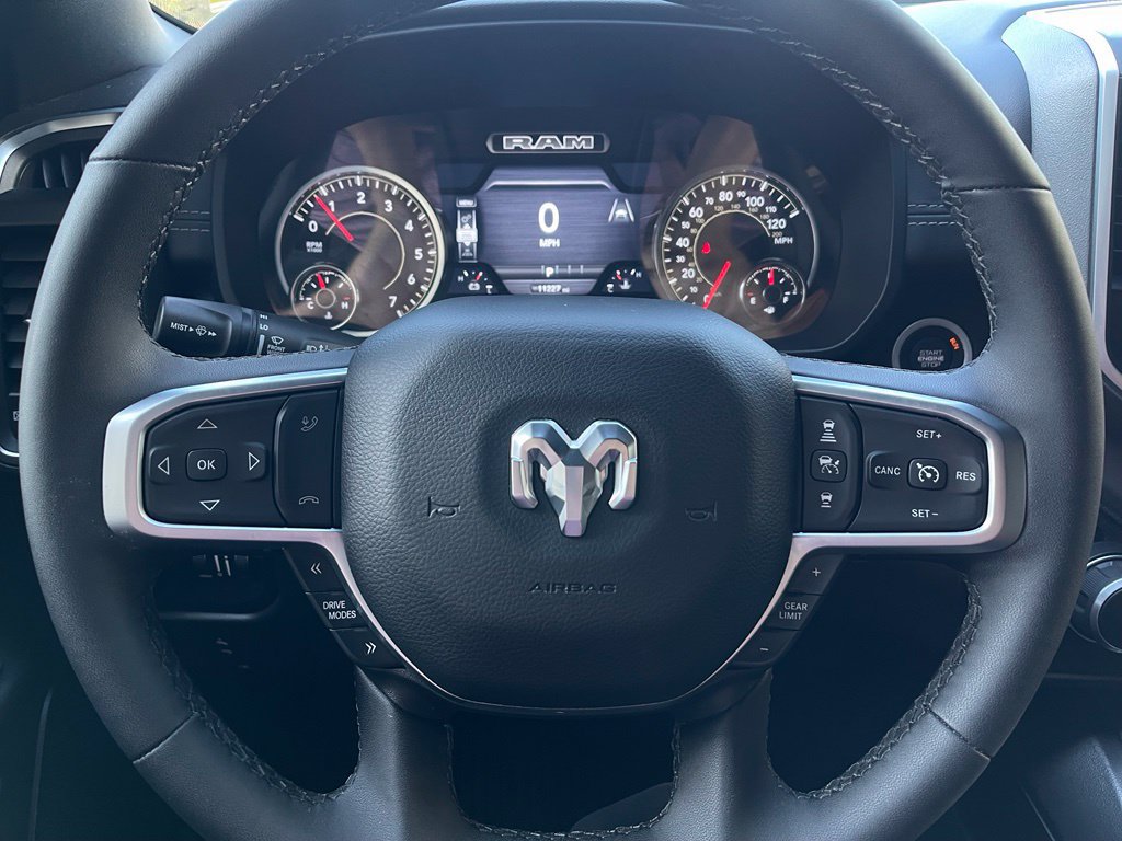Used 2025 RAM 1500 Big Horn AWD/4WD image 24