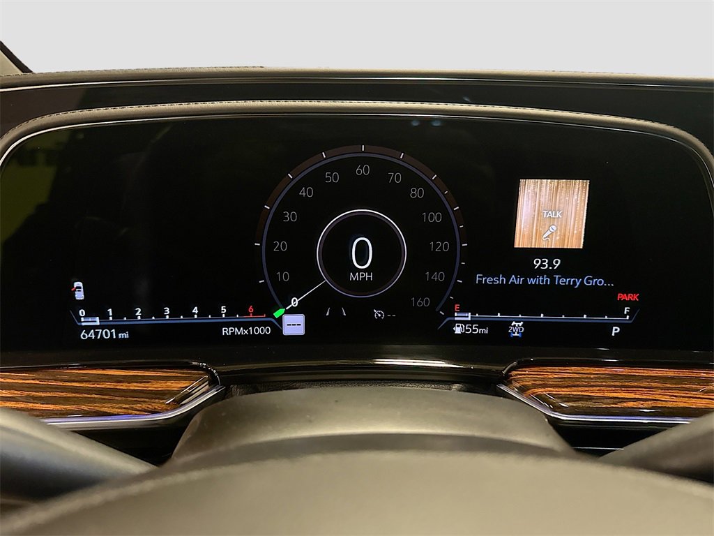 Used 2021 Cadillac Escalade Premium Luxury image 14