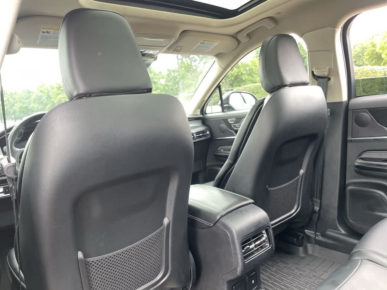 Used 2024 Lincoln Corsair AWD w/ Equipment Group 101A image 20