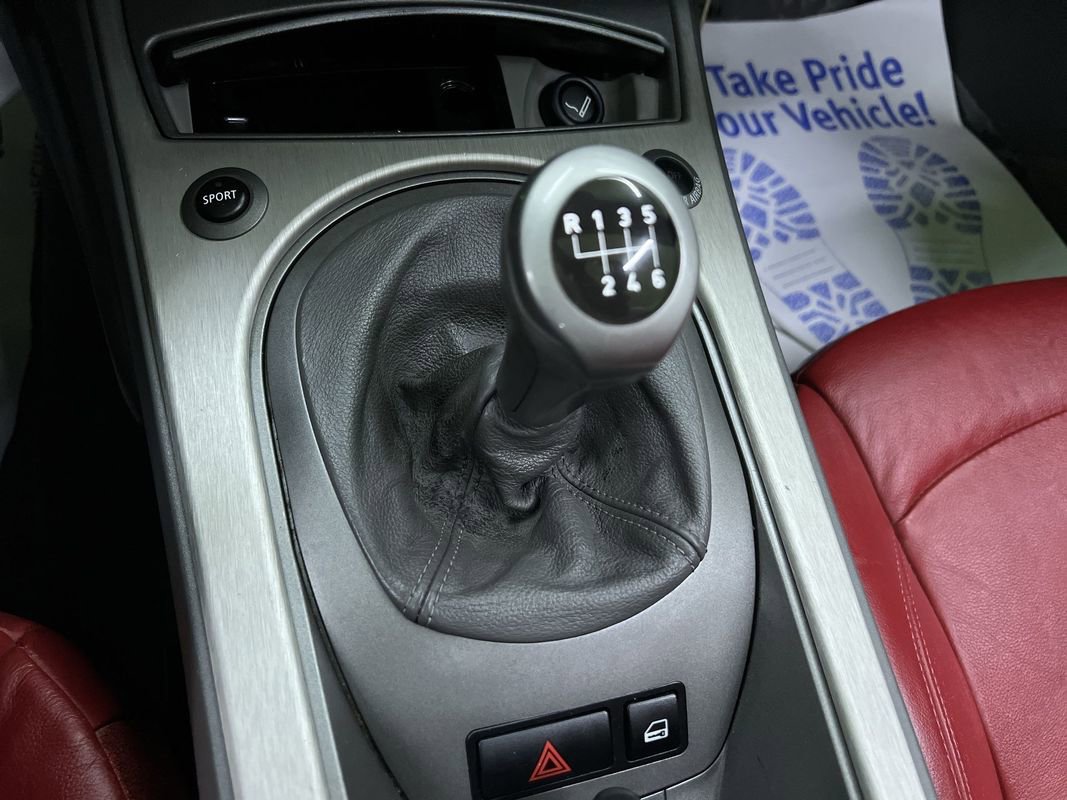 Used 2003 BMW Z4 3.0i RWD image 24