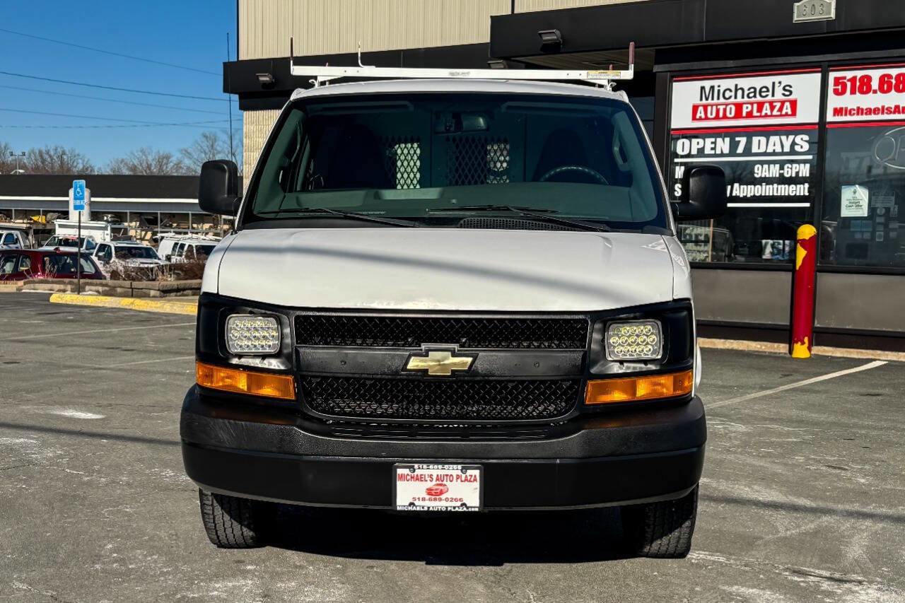 Used 2017 Chevrolet Express 2500 image 9