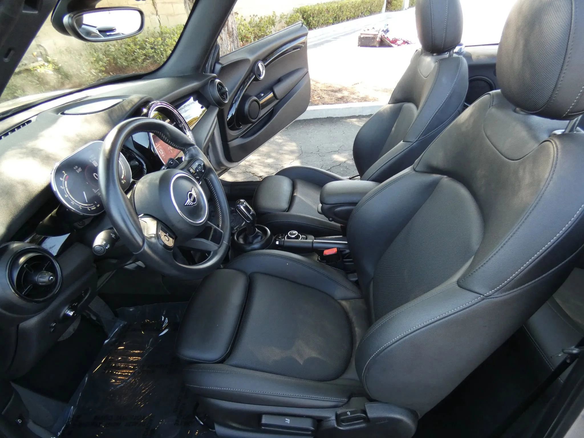 Used 2024 MINI Cooper S image 38