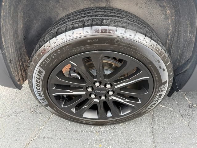 Certified 2023 GMC Acadia SLT w/ Elevation Edition AWD/4WD image 8