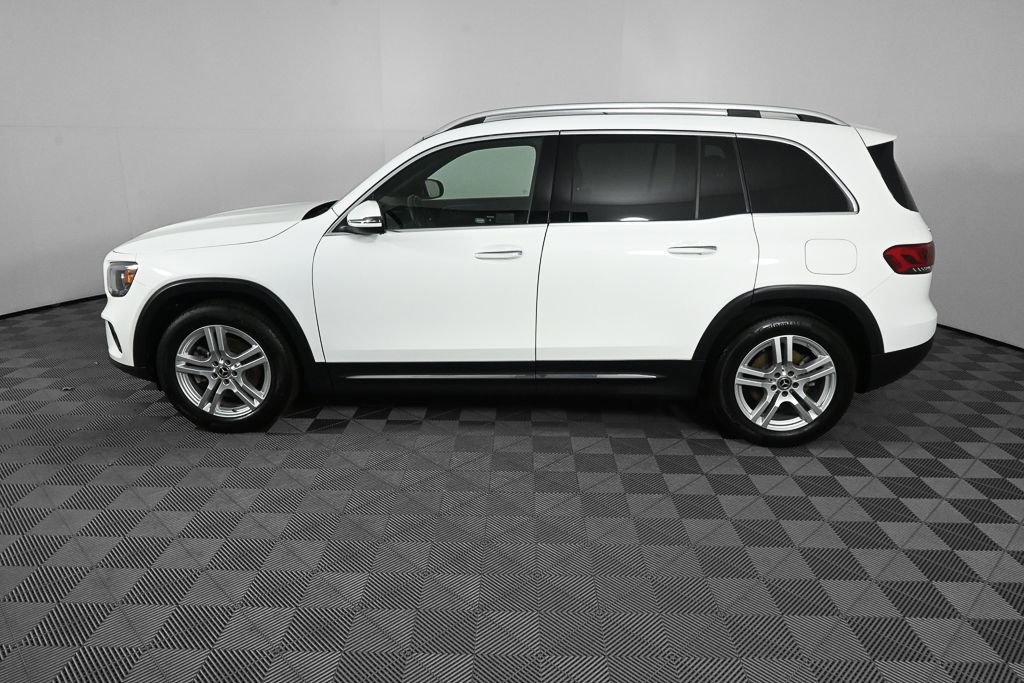 Certified 2022 Mercedes-Benz GLB 250 4MATIC image 3