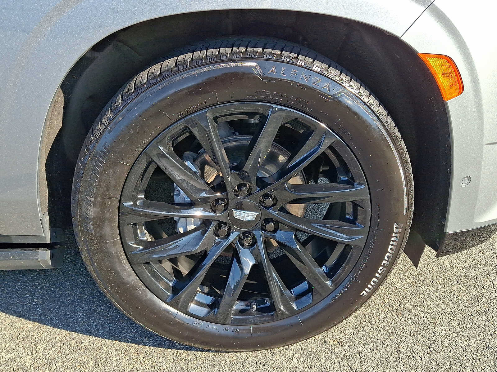 Certified 2024 Cadillac Escalade Sport Platinum w/ LPO, ONYX Package AWD/4WD image 5
