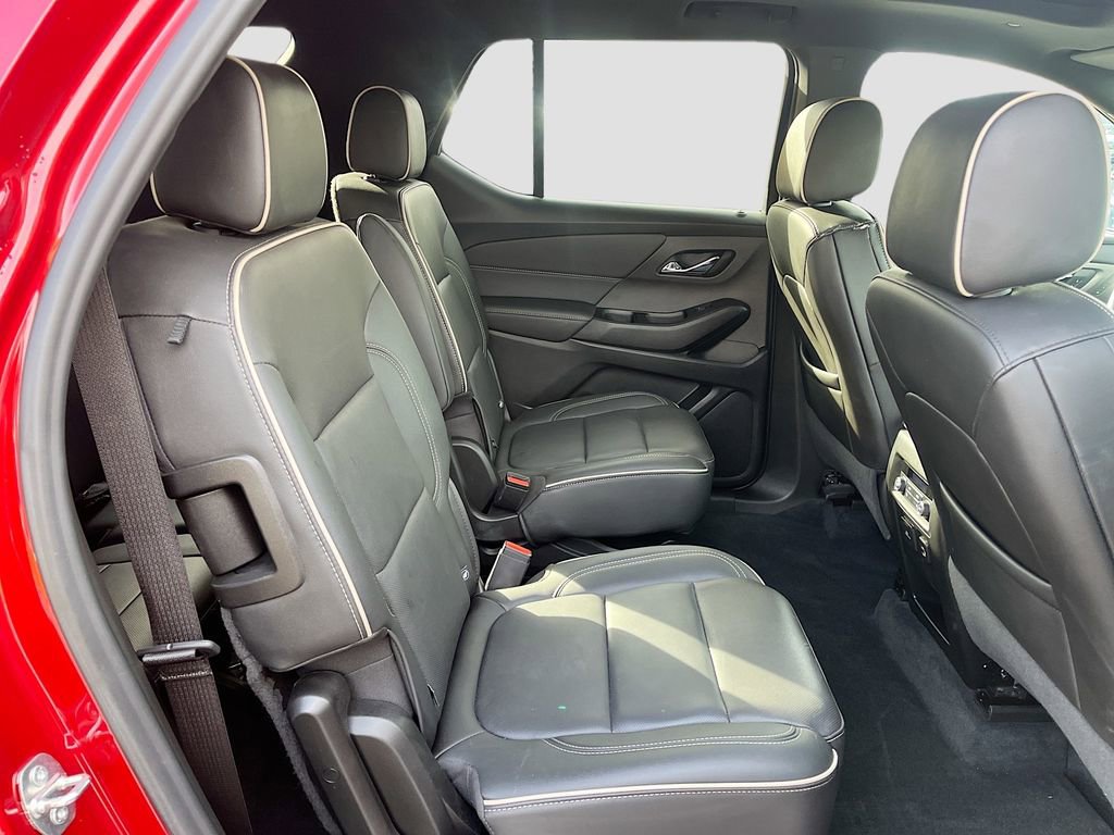 Used 2023 Chevrolet Traverse Premier w/ LPO, Floor Liner Package FWD image 30