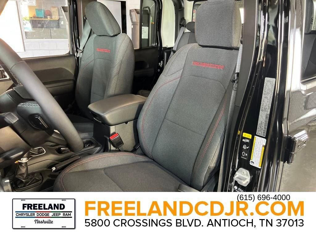 New 2025 Jeep Gladiator Rubicon w/ Convenience Group image 19