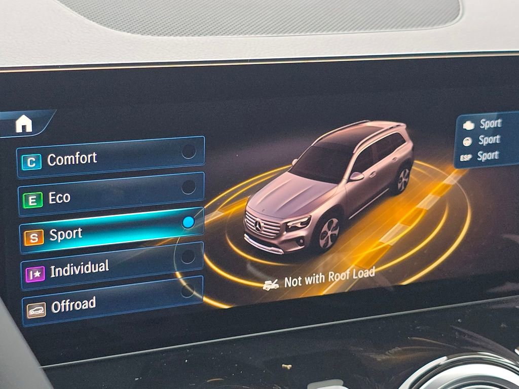 New 2026 Mercedes-Benz GLB 250 4MATIC image 34