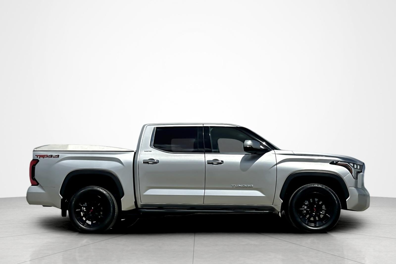 Used 2023 Toyota Tundra Limited w/ TRD Off-Road Package AWD/4WD image 6