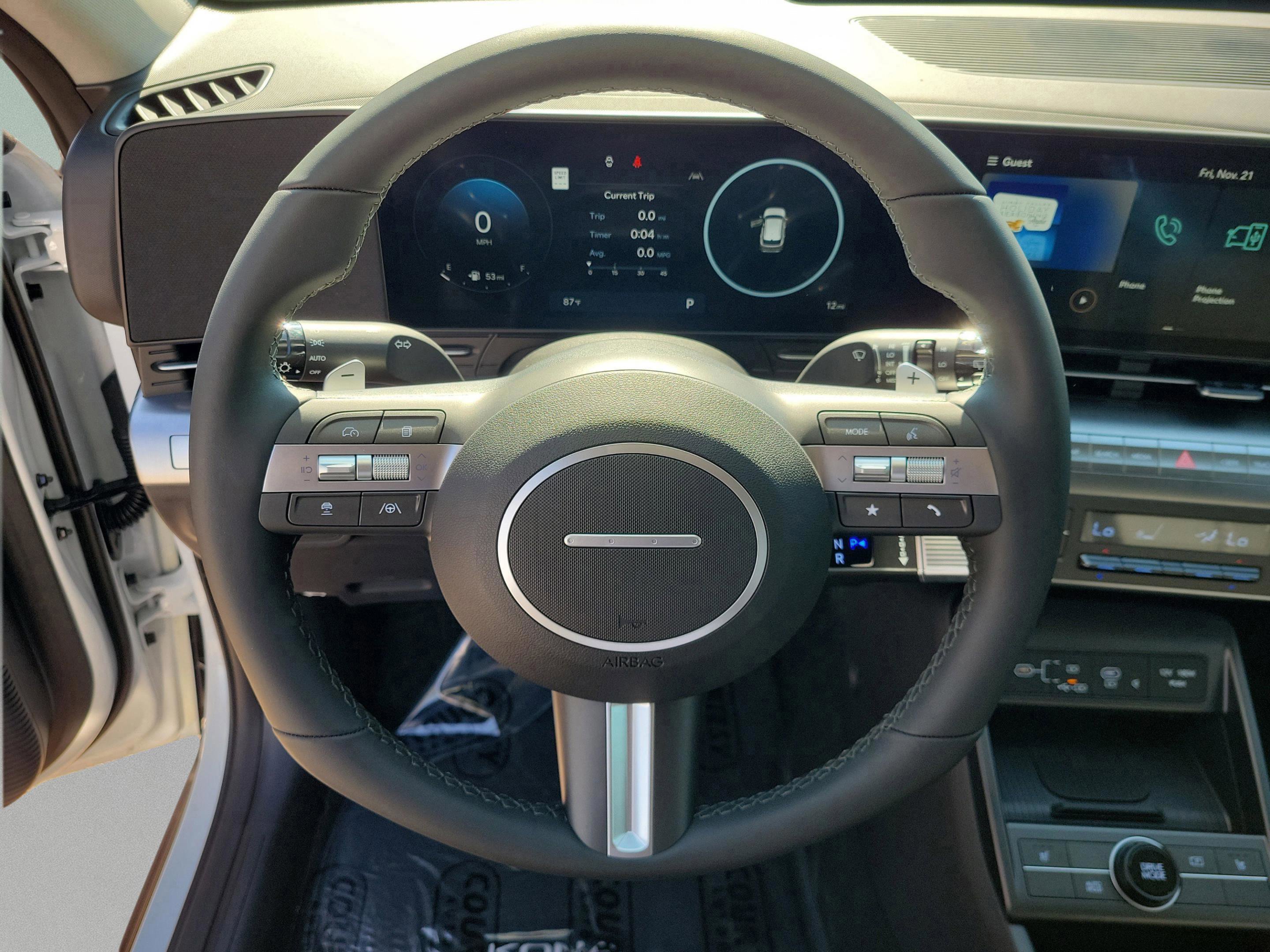 New 2026 Hyundai Kona SEL Premium image 16