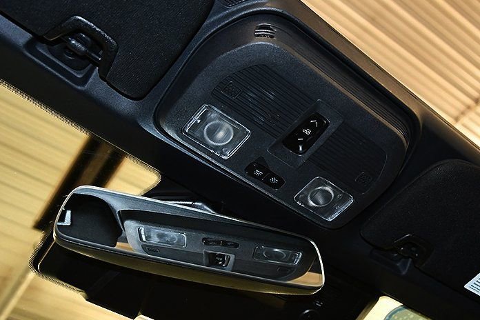 Used 2025 Ford Mustang Premium image 22
